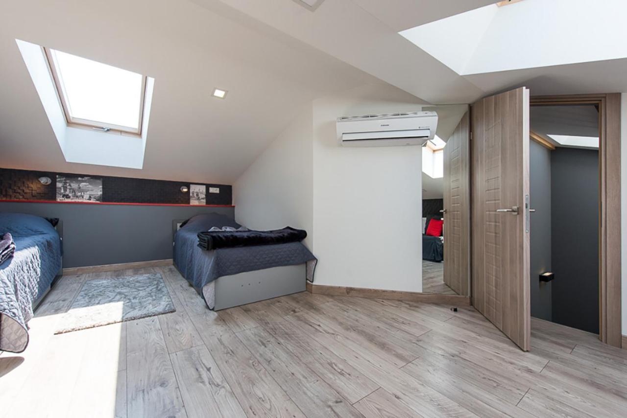Cozy And Large 62 M2 Apartment With Air Conditioning, Old Town Kraków Eksteriør billede