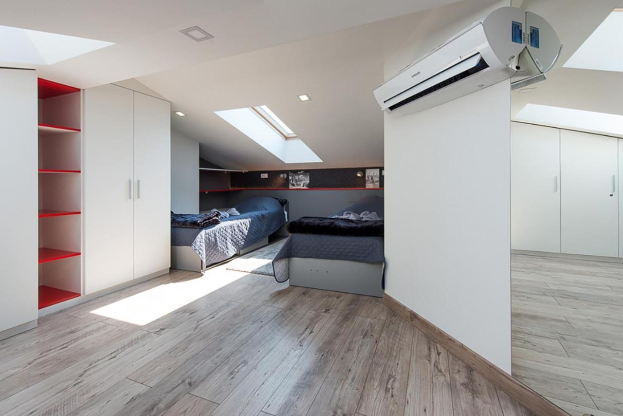 Cozy And Large 62 M2 Apartment With Air Conditioning, Old Town Kraków Eksteriør billede
